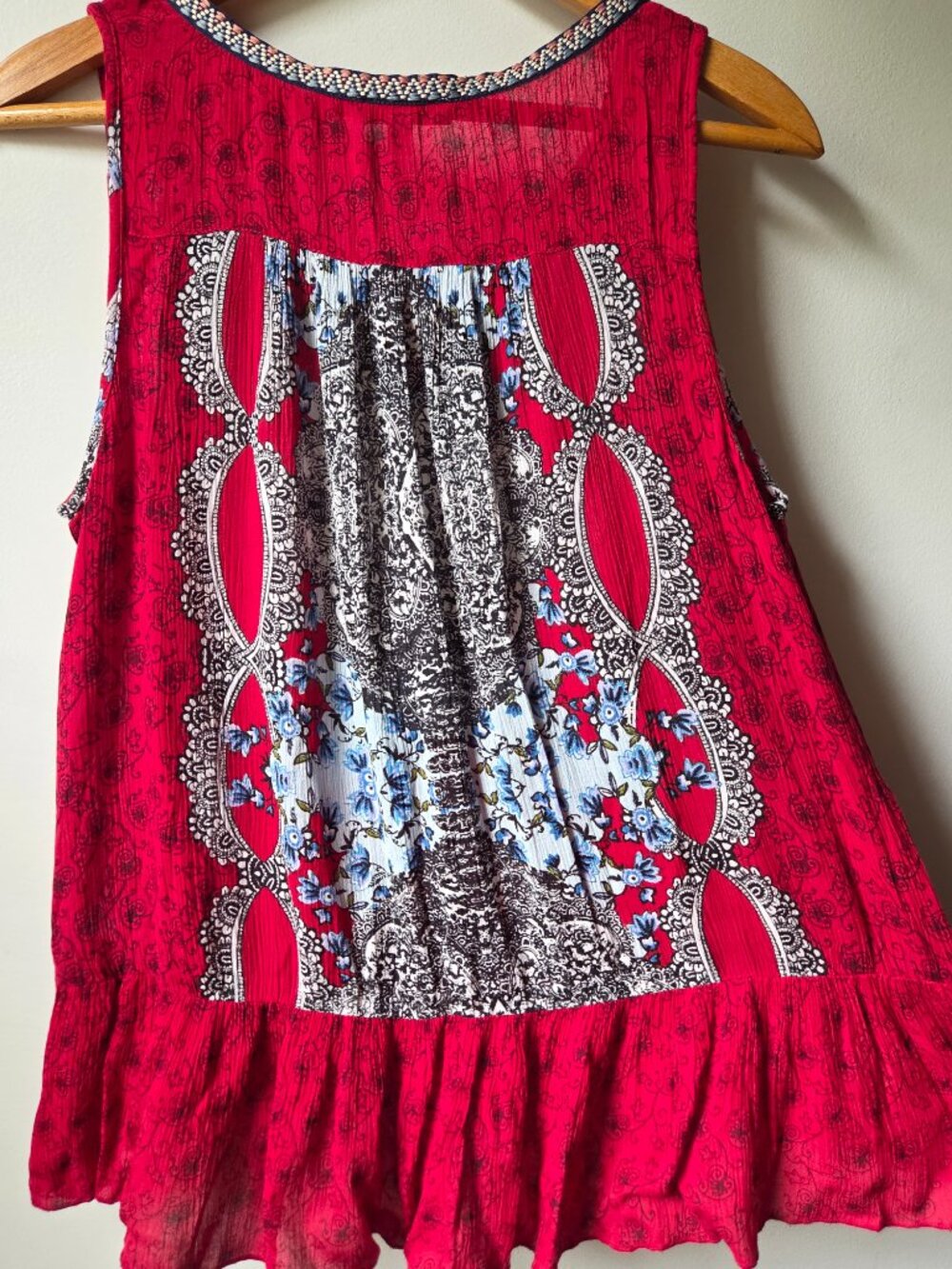 EUC PATRONS OF PEACE BOHO PRINT V NECK RUFFLED HEM TANK TOP SIZE M - Picture 5 of 13